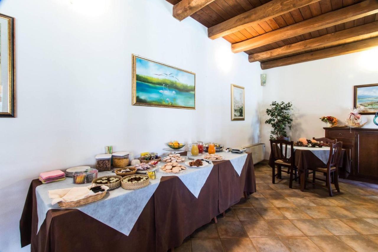 Agriturismo Villa Gaia Cabras Luaran gambar